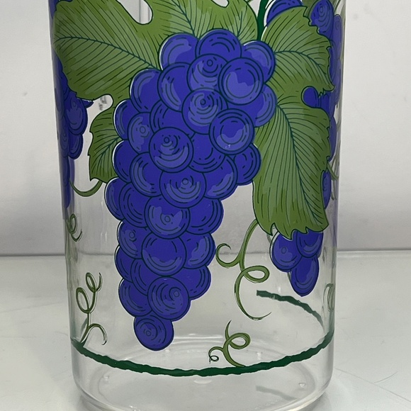 Precisioncraft Canada Vintage Juice Jug Set w/ 6 Cups Hard Plastic Grapes Patio - Picture 9 of 16